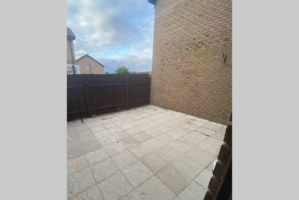 Newly Refurbished Beautiful Location 1 Bedroom Residential House Cramlington Eksteriør billede